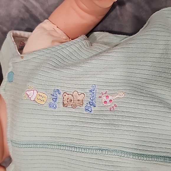 F Baby B’gosh overalls 0-3mo. Cute, teddy bear, soft, adorable, unisex - Picture 3 of 6